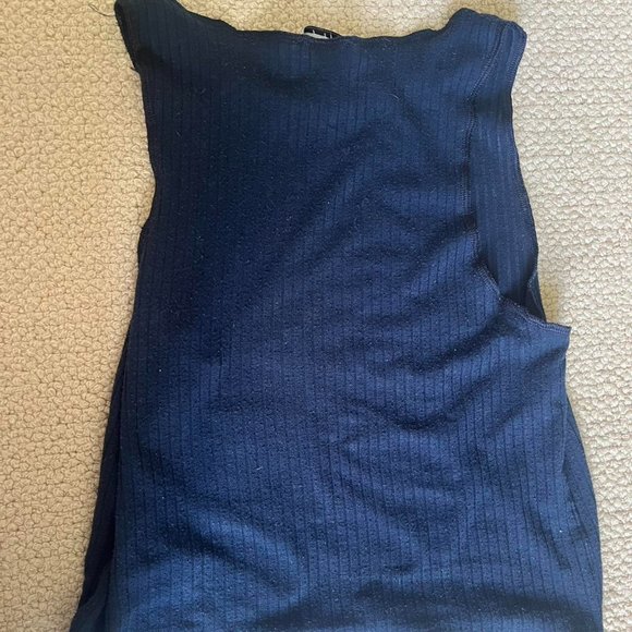 Subdued Womens Navy Crop-top